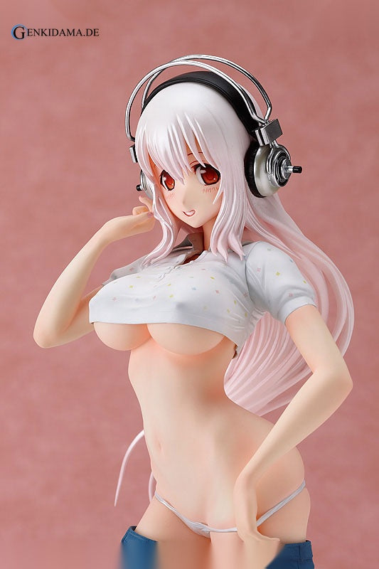 SUPER SONICO TOKONATSU Ver. (Super Sonico Tropical Version)