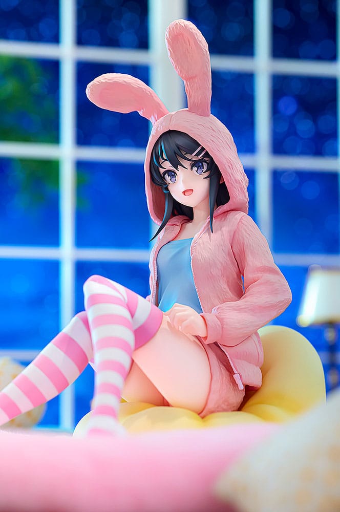 Mai Sakurajima Hoodie Look Rabbit Ears Ver Kadokawa