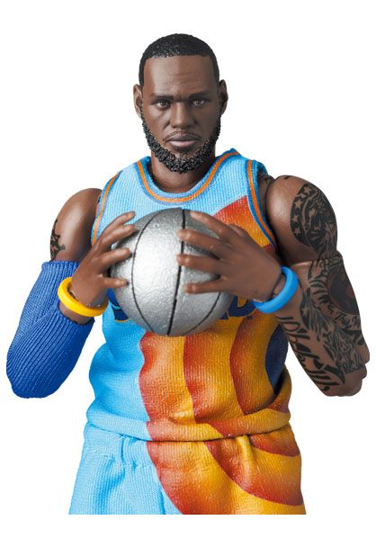 Space Jam: A New Legacy MAF EX Actionfigur LeBron James - Anime Figuren günstig kaufen