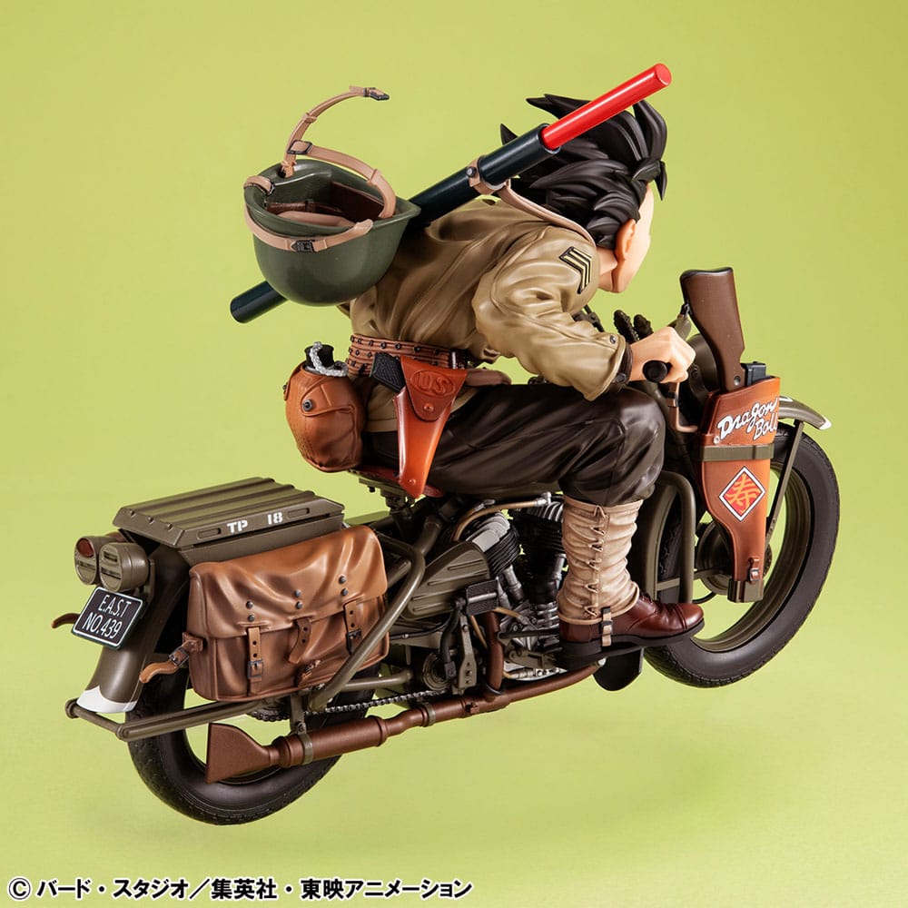 Diorama Son Goku & Bike Dragonball Z 05 Desktop Real McCoy MegaHouse