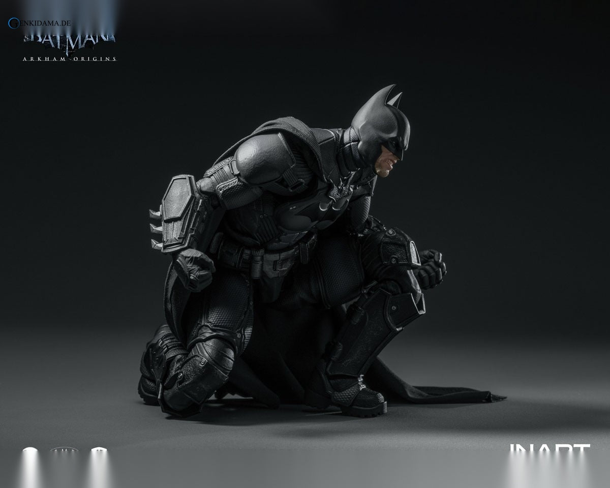 Batman (Batman: Arkham Origins) 1/12 Action Figure