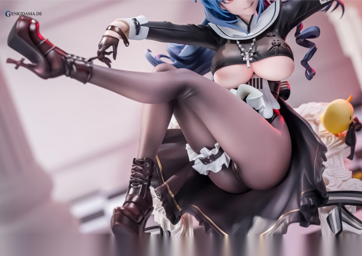 Azur Lane Marco Polo: The Queen of Hearts Ver.