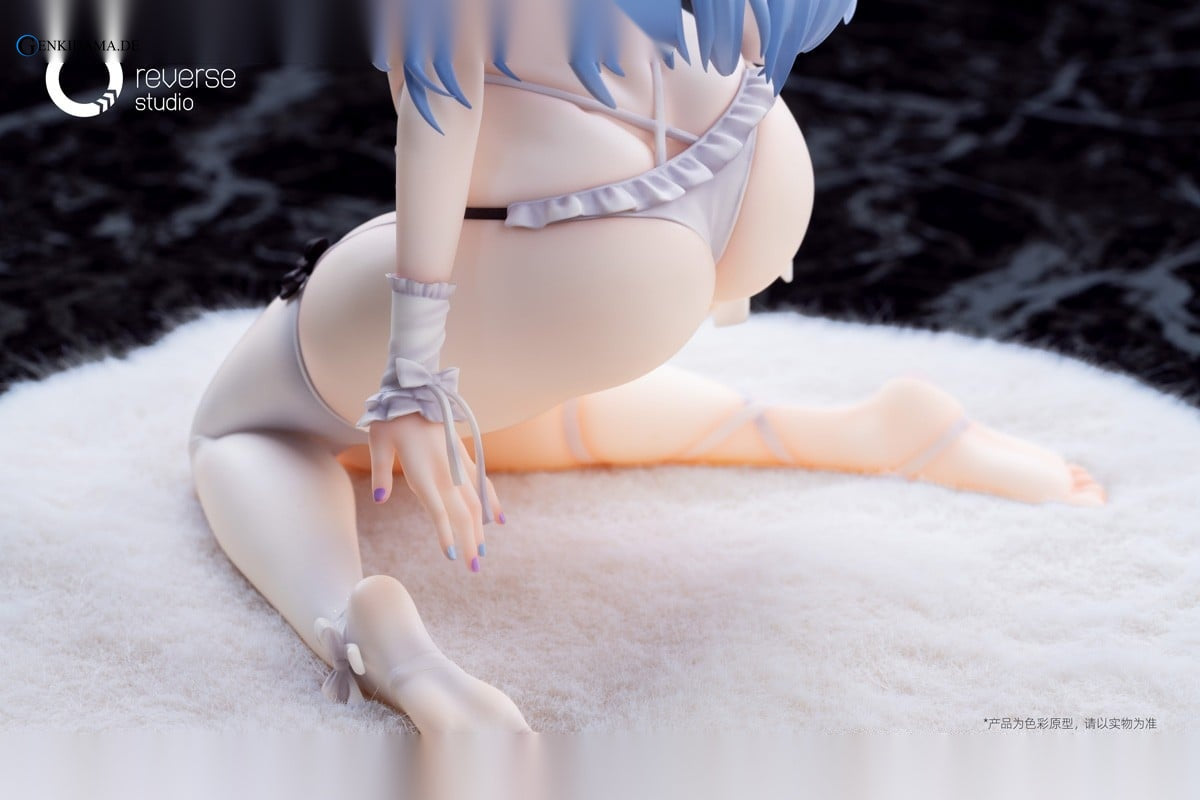 Niya Forbidden Fruit Ver.