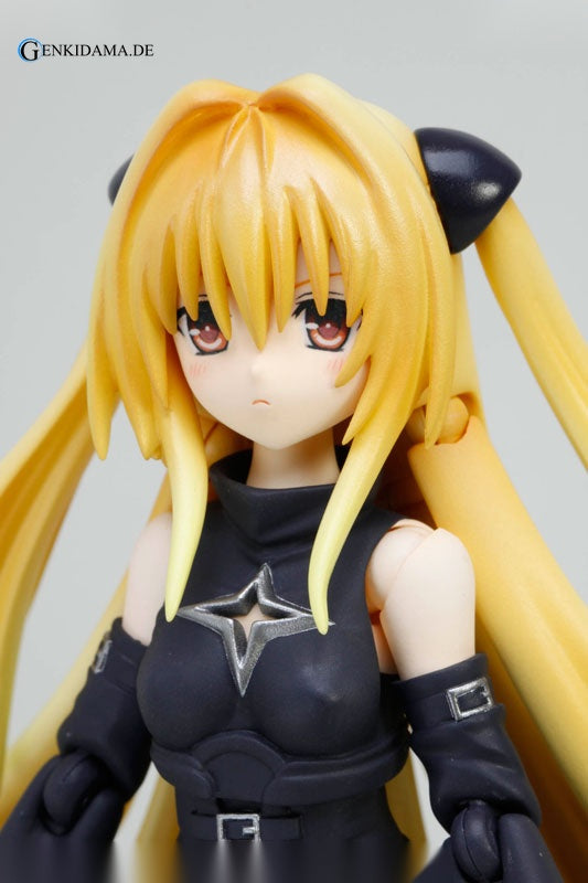 S.H. Figuarts - To Love-Ru Darkness: Golden Darkness