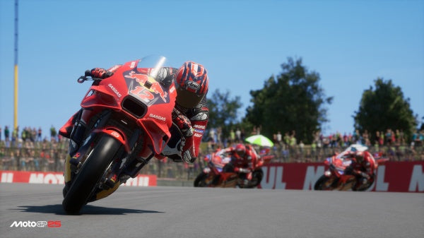 MotoGP 25 (Code in a Box)