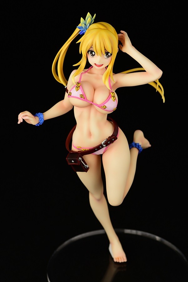 Fairy Tail PVC Statue Lucy Heartfilia Swimwear Gravure Style Ver.