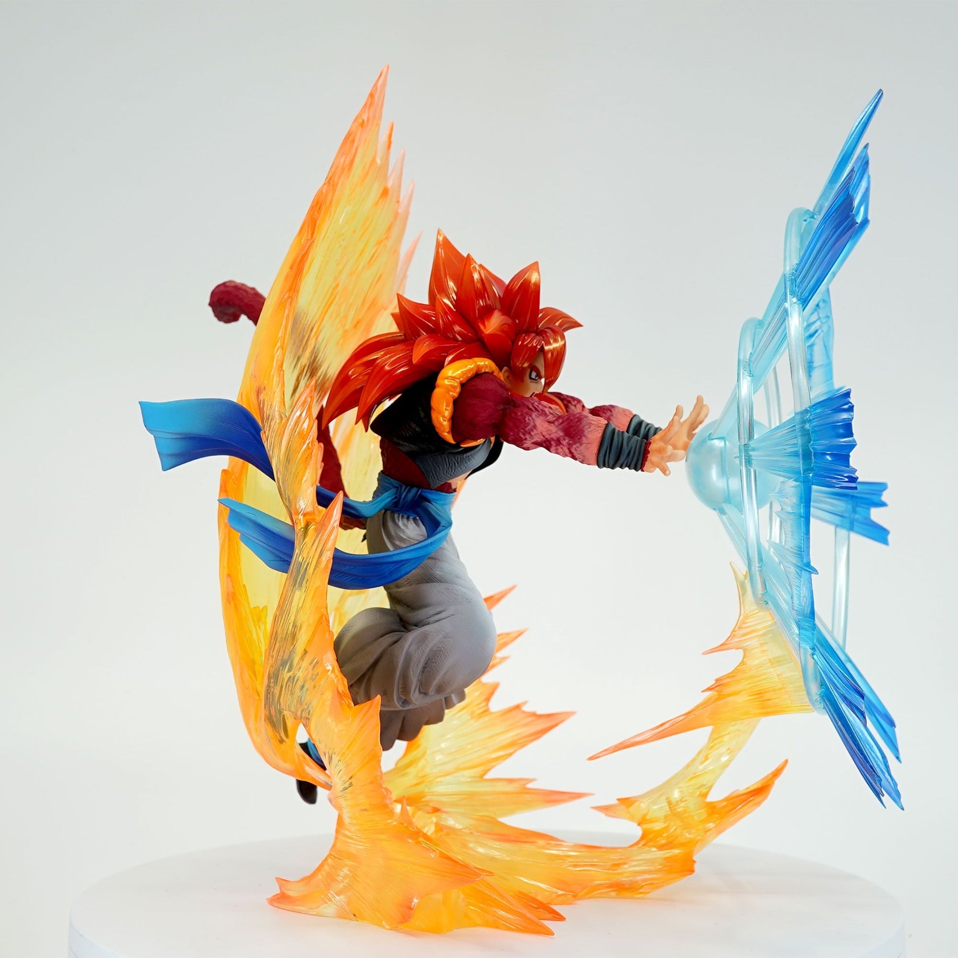 Dragonball Super Warrior Capsule Mini Figure Pt 01 - Super  Saiyan 4 Gogeta : Toys & Games