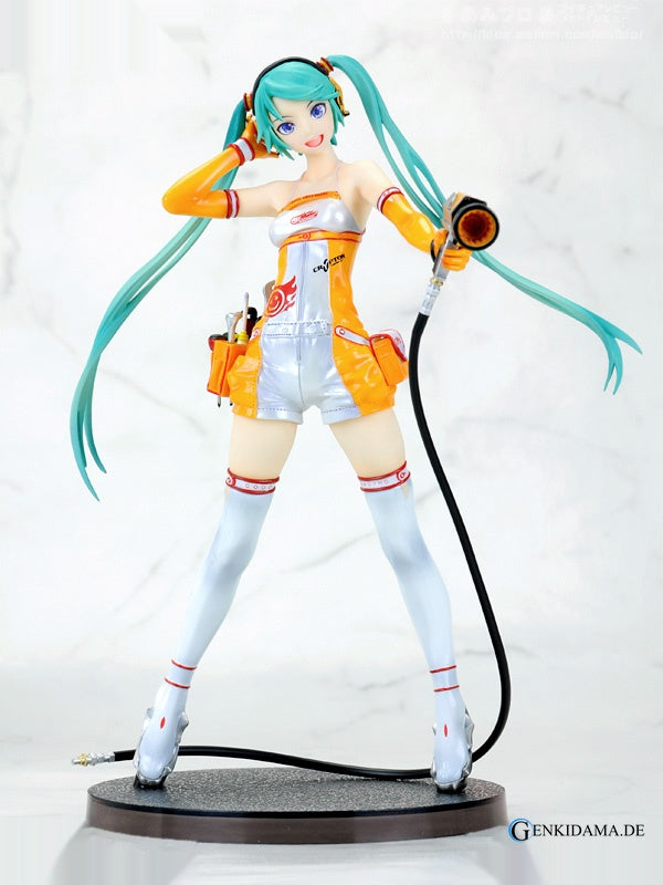 Racing Miku 2010 ver. (Miku Hatsune)