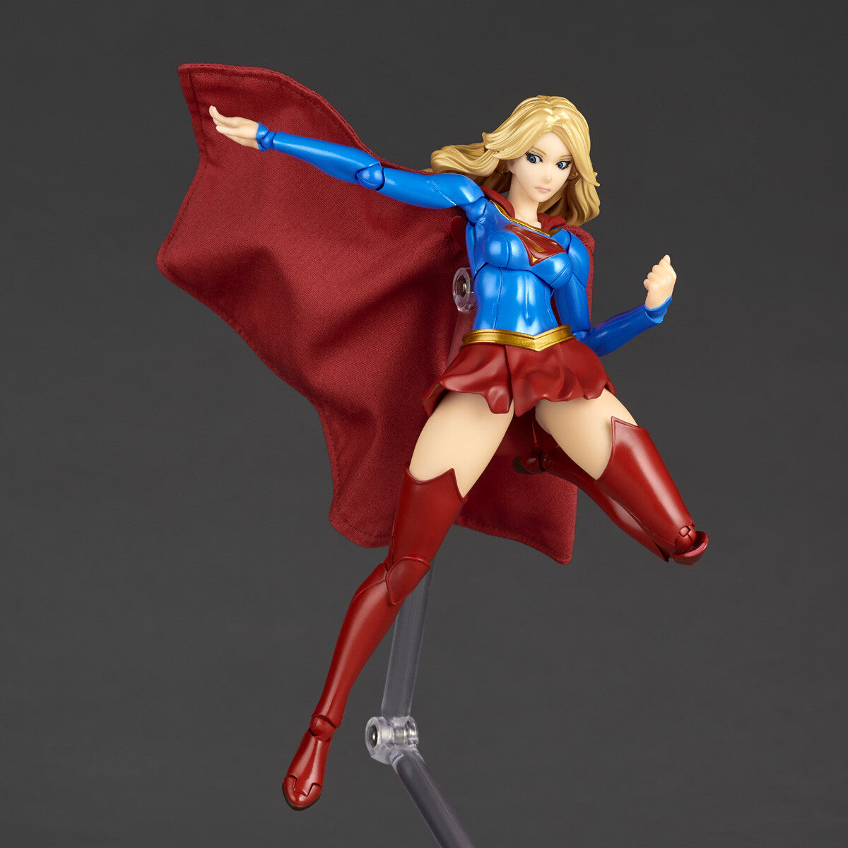 Supergirl - Revoltech - Kaiyodo - Anime Figuren günstig kaufen