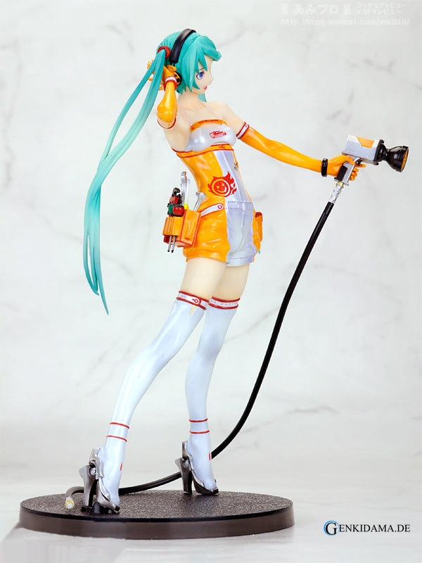 Racing Miku 2010 ver. (Miku Hatsune)