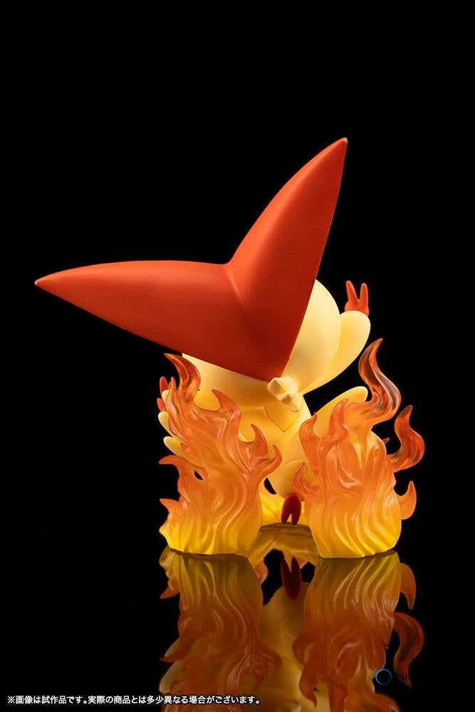 ARTFX J: Pokémon Black & White - Hilbert & Victini 1/8 (Limited)