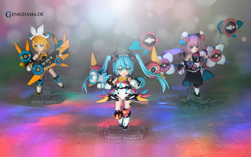 Desktop Singer Hatsune Miku Series Set of All 3 Types
