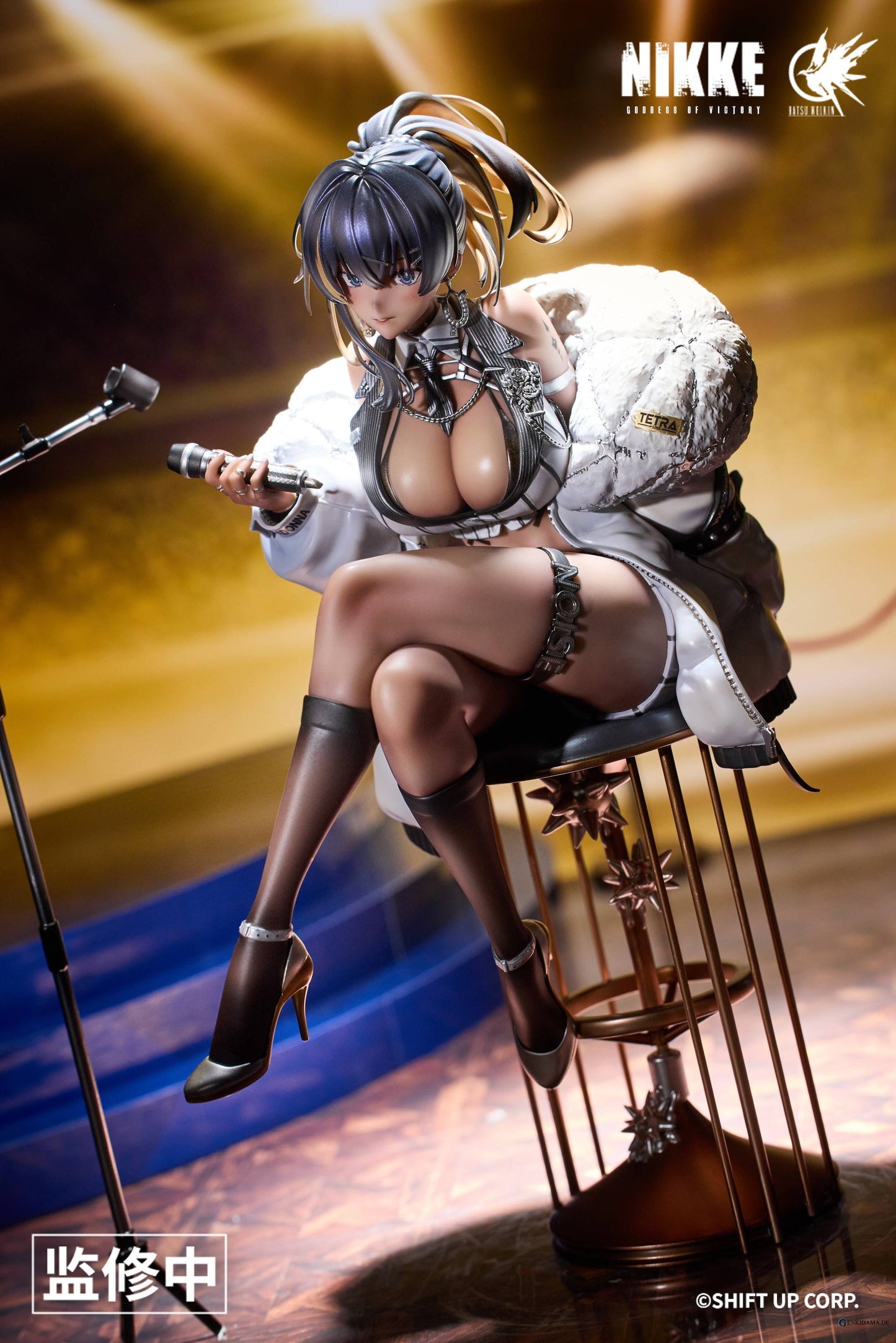 Goddess of Victory NIKKE: Noise - Classic Diva Ver. 1/6