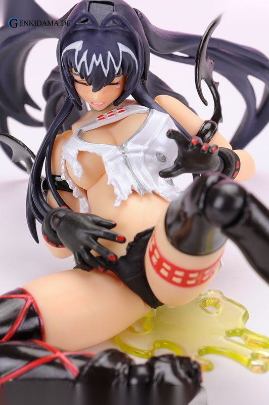 Revoltech Queen's Blade No.015 EX Queen's Gate Alice Boost Edition