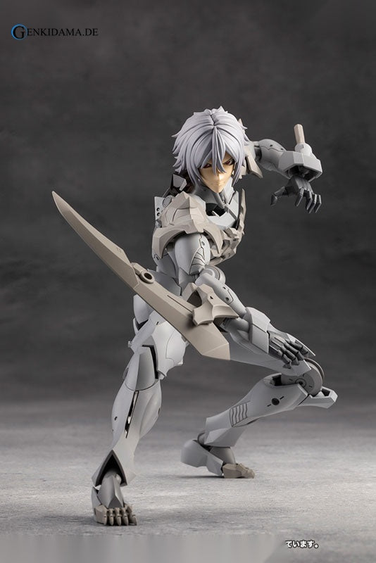 UNLIMITED UNIVERSE MEGALOMARIA ZIRCONIA Plastic Model