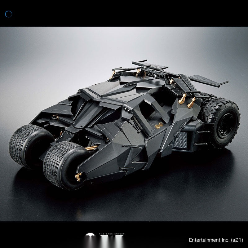 1/35 SCALE Batmobile (Batman Begins Ver.) Plastic Model
