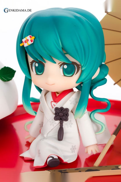 Nendoroid - Snow Miku Strawberry White Kimono Ver.