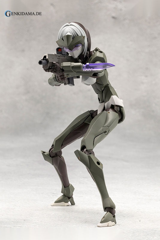 MEGALOMARIA UNLIMITED UNIVERSE PENETRATOR Plastic Model