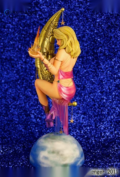 Fantasy Gallery - Luna