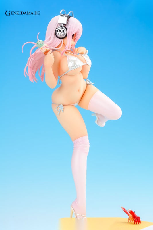 BEACH QUEENS - NITRO SUPER SONIC: Super Sonico