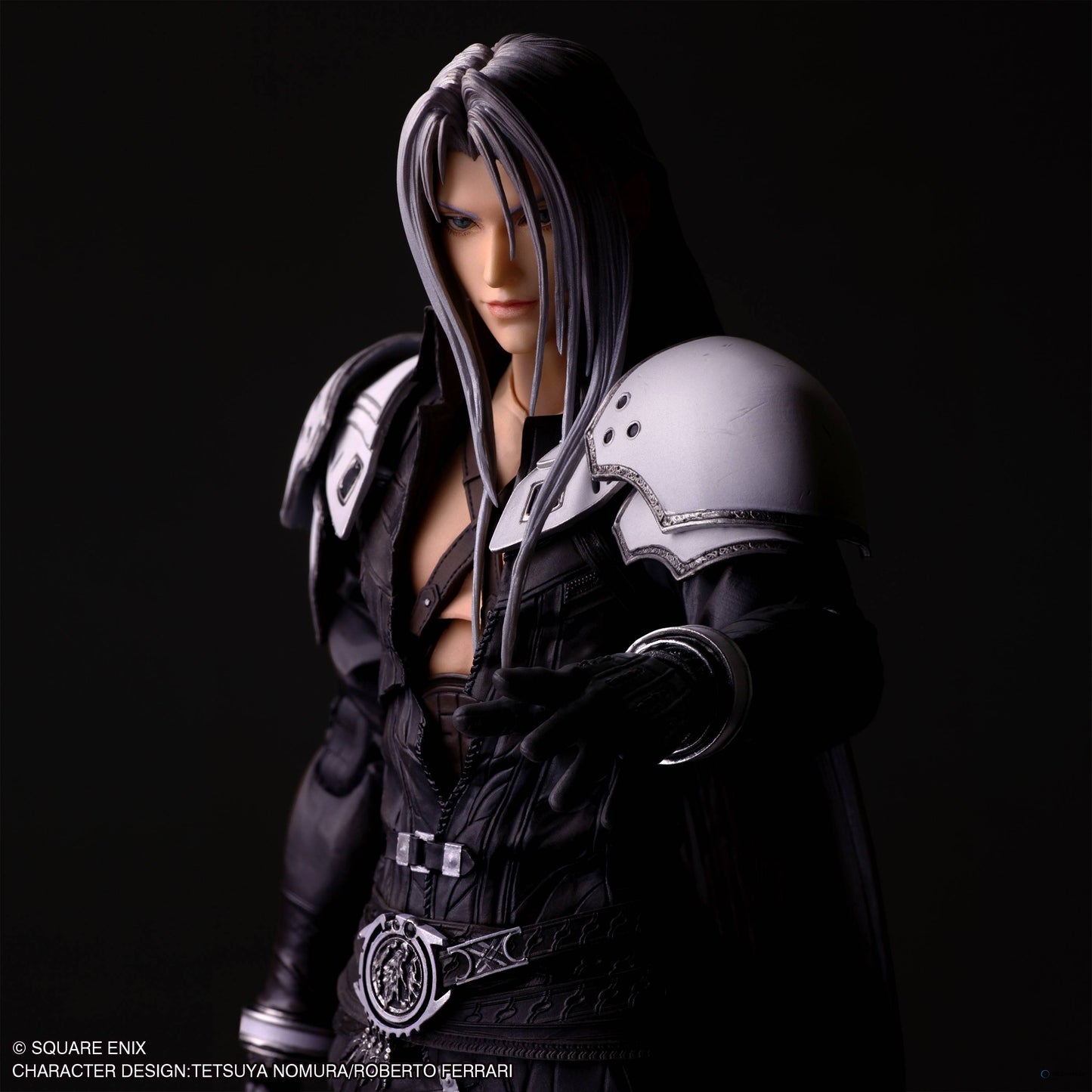 Final Fantasy VII Rebirth: Sephiroth - Play Arts Shin
