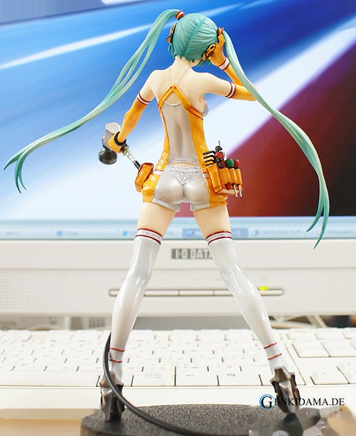 Racing Miku 2010 ver. (Miku Hatsune)