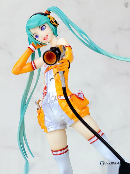 Racing Miku 2010 ver. (Miku Hatsune)