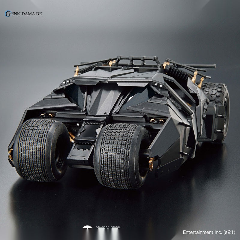 1/35 SCALE Batmobile (Batman Begins Ver.) Plastic Model