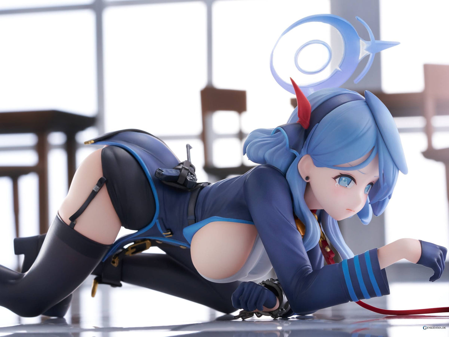 Blue Archive: Ako (Memorial Lobby Ver.) 1/7
