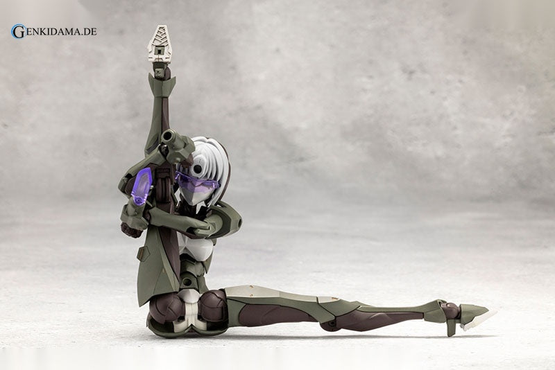 MEGALOMARIA UNLIMITED UNIVERSE PENETRATOR Plastic Model