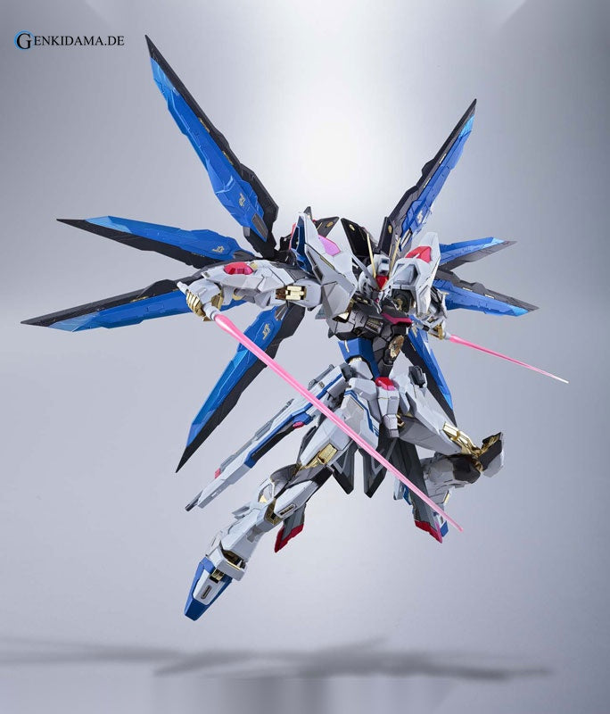 METAL BUILD - Strike Freedom Gundam "Mobile Suit Gundam SEED Destiny"