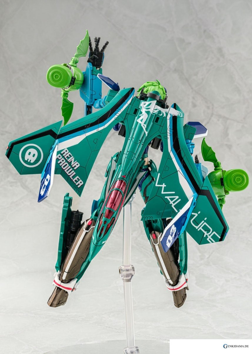 V.F.G. Macross Delta VF-31A Kairos Reina Prowler (Plastic model)