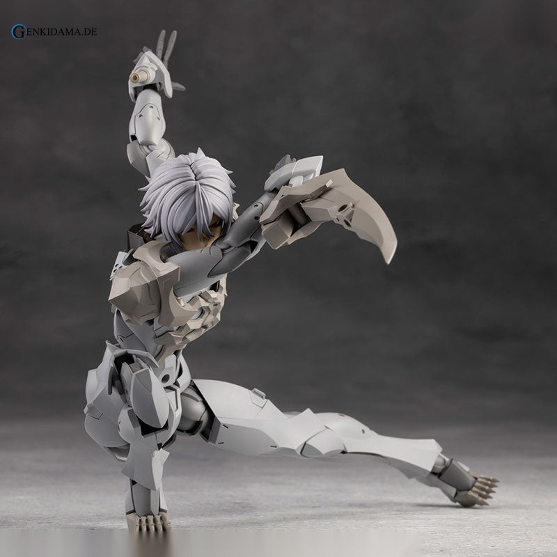UNLIMITED UNIVERSE MEGALOMARIA ZIRCONIA Plastic Model