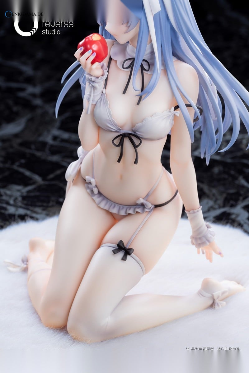 Niya Forbidden Fruit Ver.
