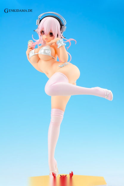 BEACH QUEENS - NITRO SUPER SONIC: Super Sonico