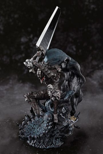 Berserk Figuarts ZERO Metallic Touch PVC Statue Guts Berserker Armor - Beschädigte Verpackung - Anime Figuren günstig kaufen