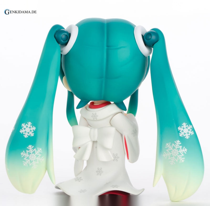 Nendoroid - Snow Miku Strawberry White Kimono Ver.