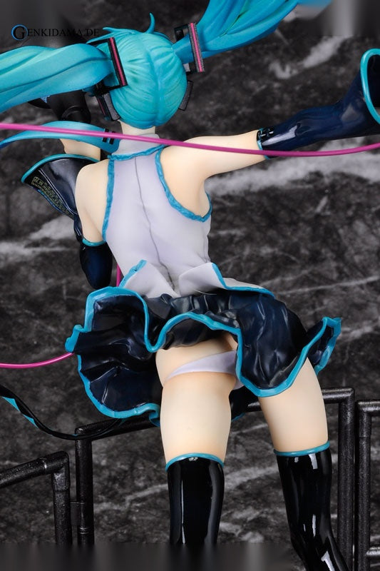 Character Vocal Series 01. Hatsune Miku Love is War ver. (Regular Edition)