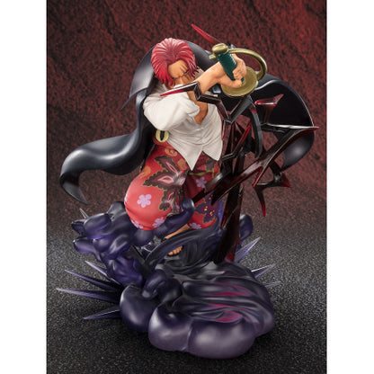 Super Fierce Battle Shanks -God Avoidance- One Piece - FiguartsZERO