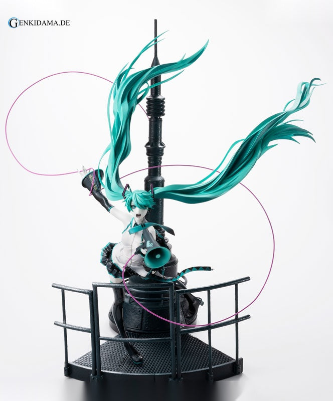 GoodSmile 20th Anniversary Book -Hatsune Miku Love is War Refine Ver.- (BOOK) - Anime Figuren günstig kaufen
