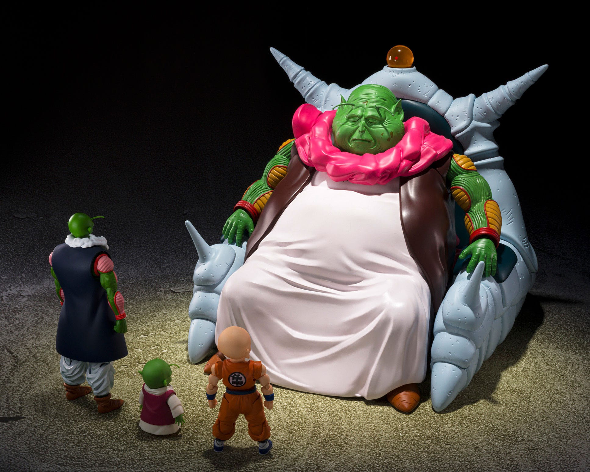 The Great Elder S.H.Figuarts Bandai Tamashii Nations - Anime Figuren günstig kaufen
