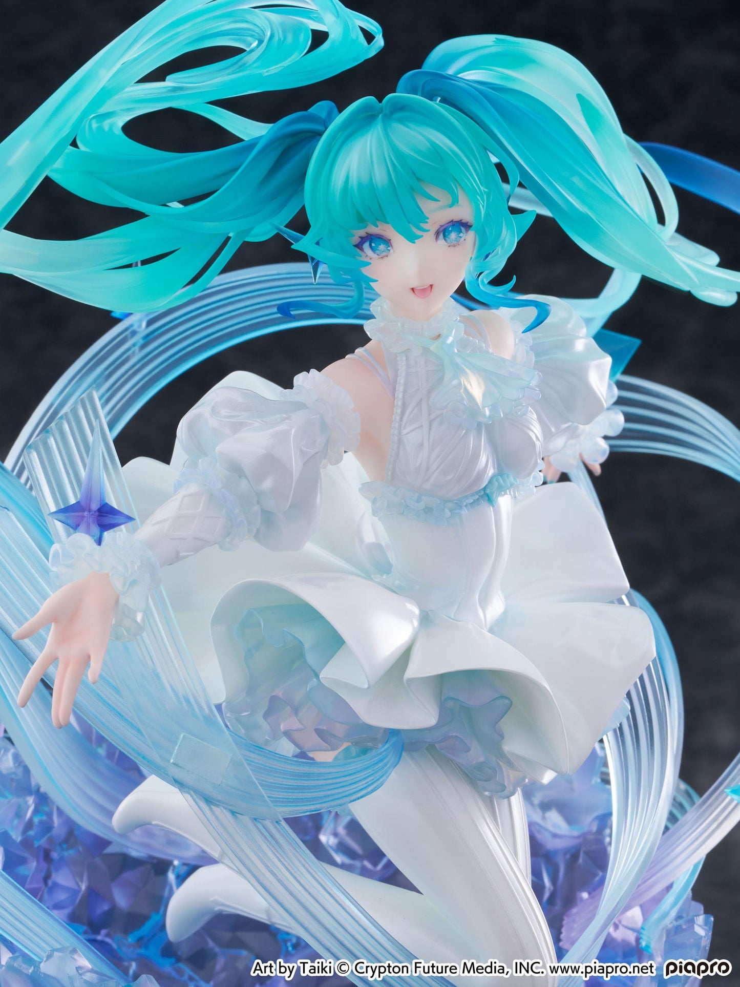 Hatsune Miku - Crystal Dress Ver. CbyerZ