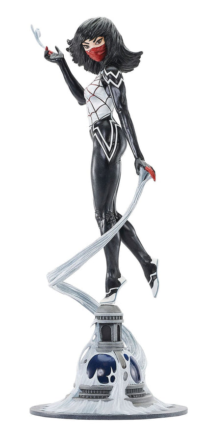 Silk Marvel Premier Collection Diamond Select - Anime Figuren günstig kaufen