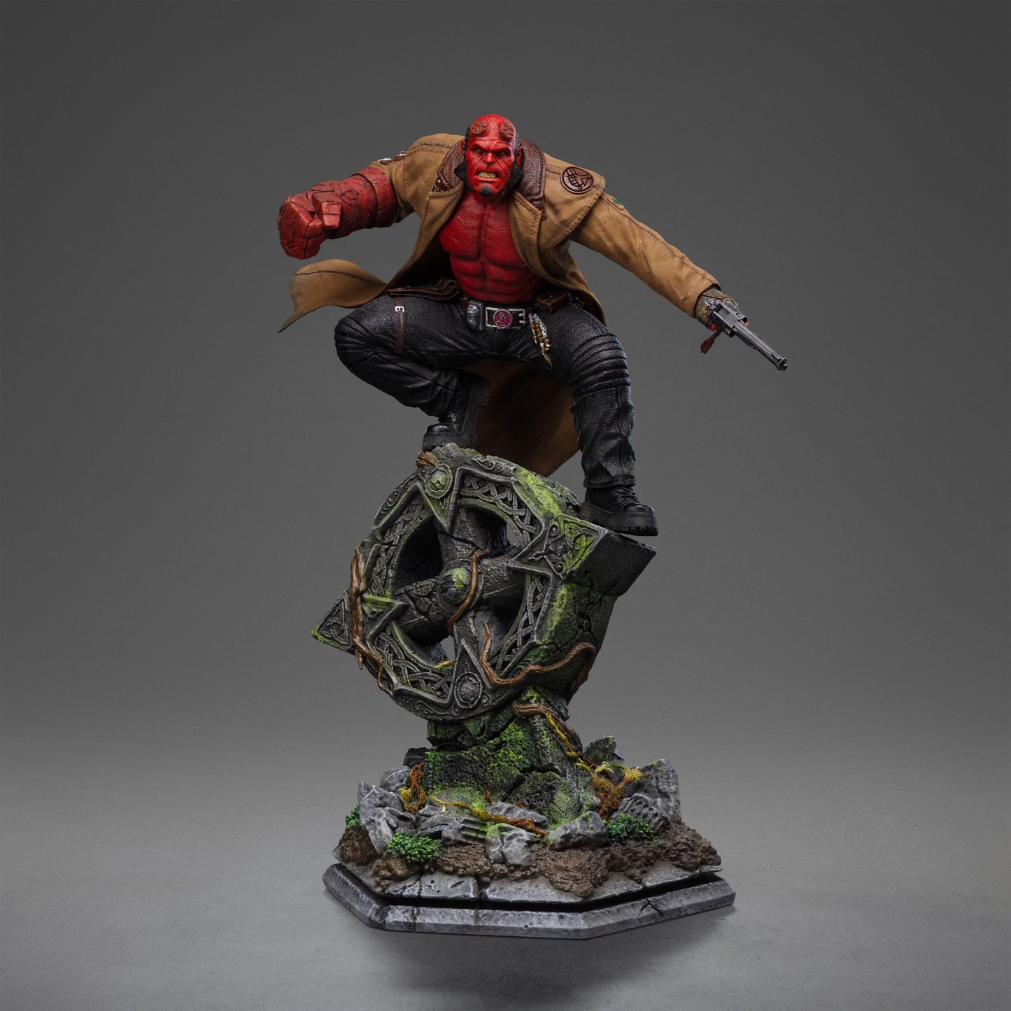 Hellboy BDS Art Scale Statue aus Hellboy 2 Iron Studios