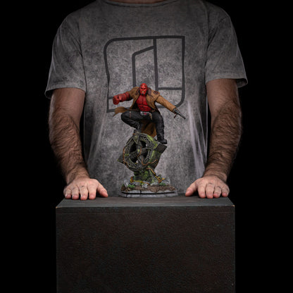 Hellboy BDS Art Scale Statue aus Hellboy 2 Iron Studios