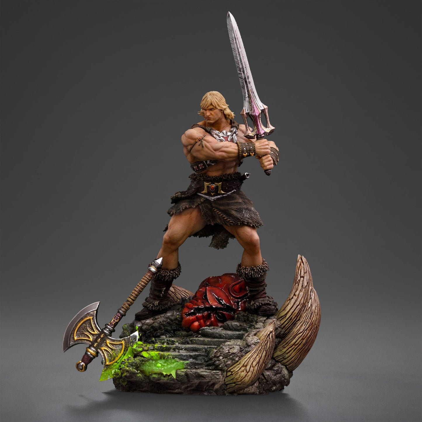 He-Man Unleashed Deluxe Art Scale Iron Studios