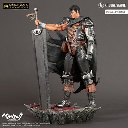 Estátua de Kitsune Guts Berserk