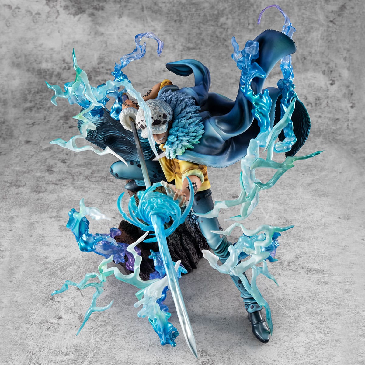 Trafalgar Law The Surgeon of Death Awaken Ver. MegaHouse - Anime Figuren günstig kaufen
