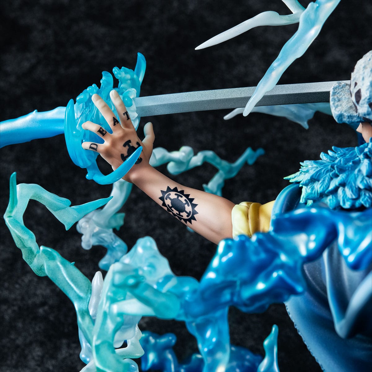 Trafalgar Law The Surgeon of Death Awaken Ver. MegaHouse