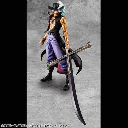 Hawk Eye Dracule Mihawk Ver. R P.O.P SA-MAXIMUM MegaHouse